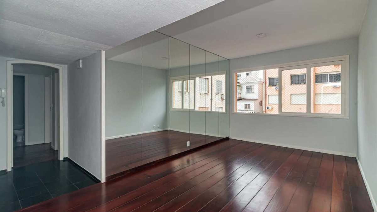 Apartamento à venda em Porto Alegre, Centro Histórico, com 2 quartos, 79,00m²